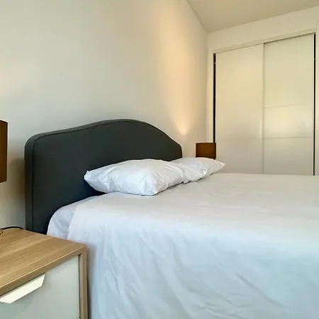 The Sunny Dune - Luxury W/ Pool & Private Terrace Apartament